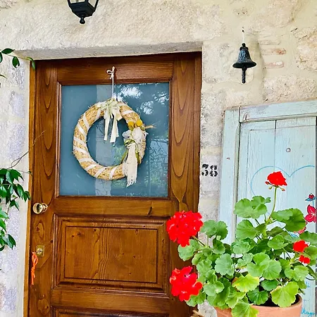 Semesterbostad Nonnannita Frascara