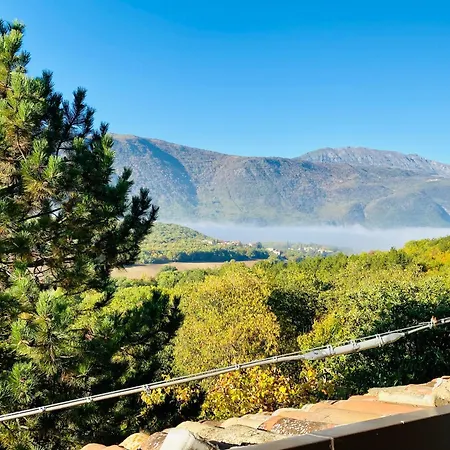 Semesterbostad Nonnannita Frascara